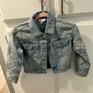 Cat & Jack Little Girl’s Jean Jacket, size M (8)